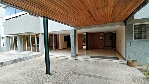 Imagen 2 de 30 de Vendo Ph 254mts2 3h+s/3.5b+s/2pe Los Naranjos 8338