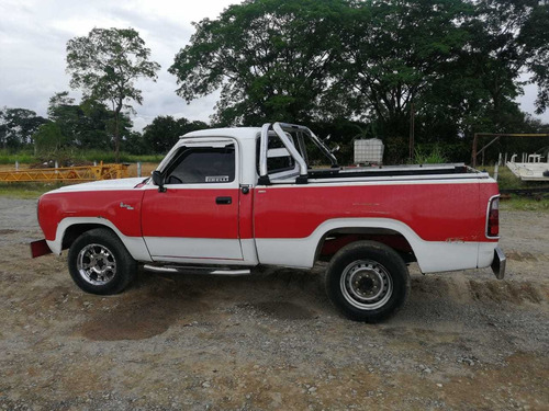 Dodge 100