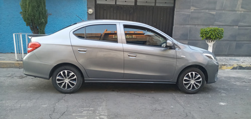 Bonito Automovil Sedan Estandar,clima,todo Le Funciona, Fact