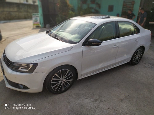 Imagem 6 de 14 de Volkswagen Jetta 2014 2.0 Tsi Highline 4p