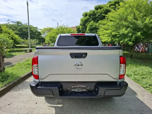 Nissan Frontier 2.5 Cd S 4X2