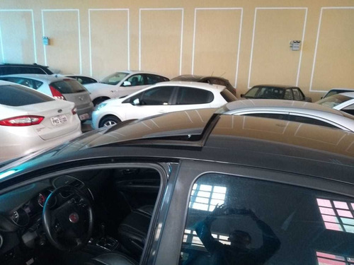 Fiat Punto 2015 1.8 16v Blackmotion Flex 5p