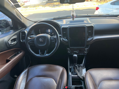 Fiat Toro 2.0 Volcano 4x4 Aut. 4p Automática
