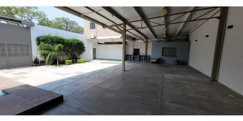 Bodega En Venta En Francisco Garza Sada