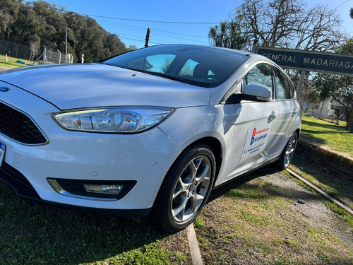 Imagen 1 de 7 de Ford Focus Se Plus 5 Ptas Año 2018