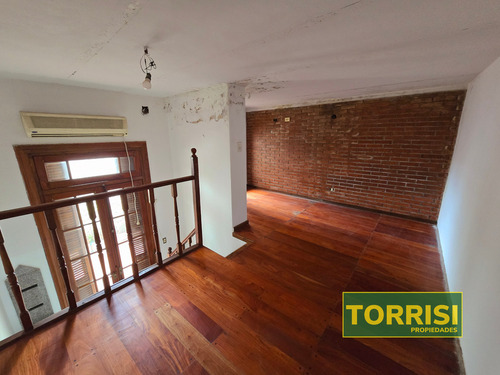 Venta - 5 Amb Ph C/patio Y Cochera/local - Campichuelo 300
