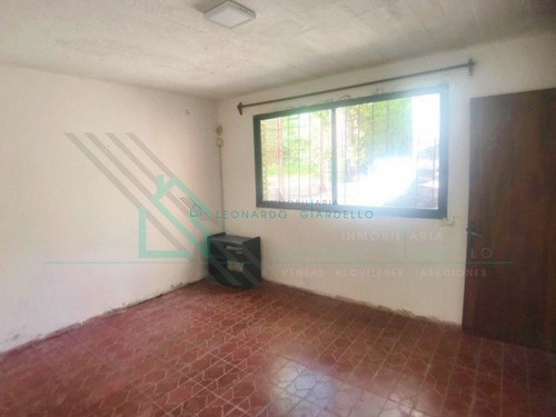 Imagen 11 de 16 de Colonia Del Sacramento - Barbacoa En Esquina Con Buen Terreno