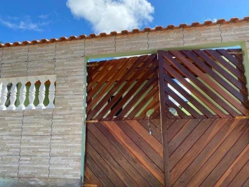 Casa Em Mongaguá, À 300 Metros Da Rodovia | 7398 E