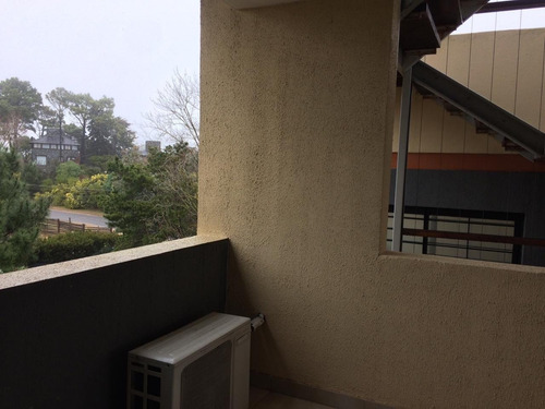 Imagen 10 de 17 de Hermoso Departamento De Un Dormitorio Con Piscina. A 5 Cuadras Del Mar. Cochera Mf. 545612