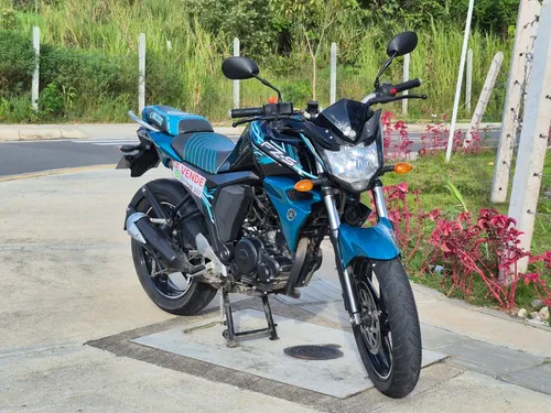 Fz 2.0 2016 Color Azul Turquesa