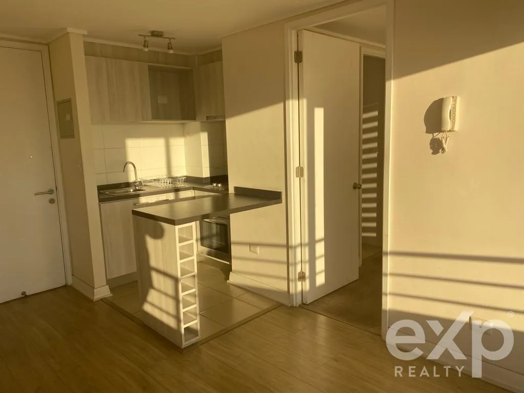 Imagen 1 de 12 de Departamento En Arriendo De 1d 1b, En Concón