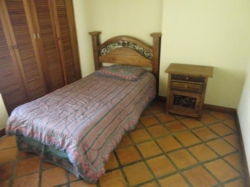 Imagen 14 de 17 de Townhouse En Venta Mls #22-13751 - Laura Colarusso