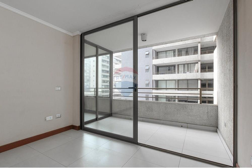 Moderno Departamento En El Corazón De Santiago