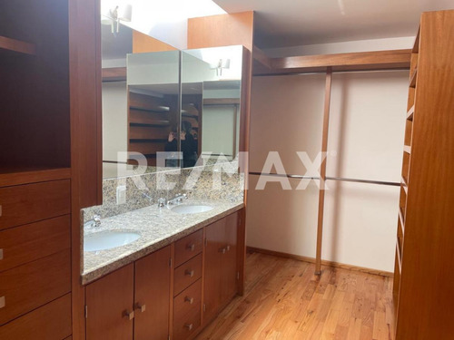 Casa Con Uso De Suelo Mixto, Alancantre Lomas De Virreyes, Lomas De Chapultepec.