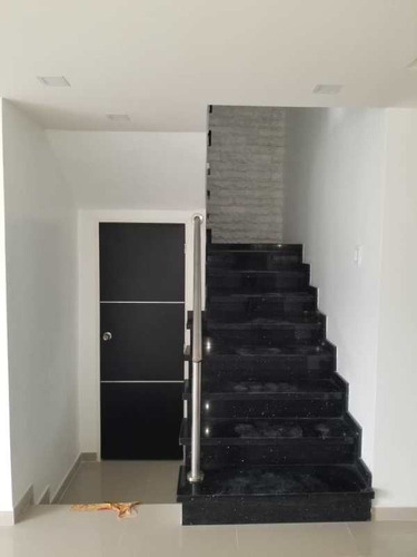 Imagen 8 de 20 de Se Vende Townhouse En El Conj. Res. Brisas Del Valle. Cod: Foth-226