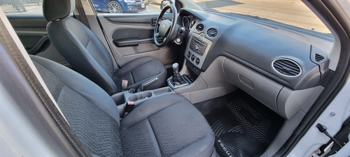 Imagen 12 de 15 de Ford Focus Ii 2010 1.6 Trend Sigma