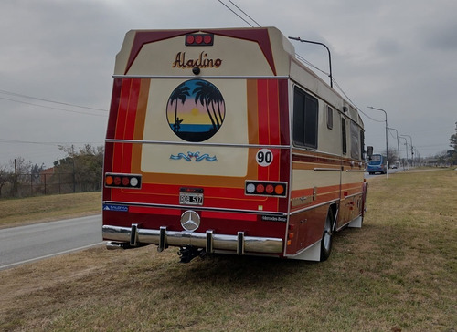 Imagen 5 de 22 de Mercedes Benz Lo1114 Motorhome