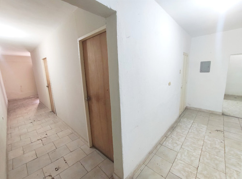 Venta De Locales En Cabudare La Mata Y Tarabana Lara ( Excelente Ubicacion, Tanque De Agua ) Rja