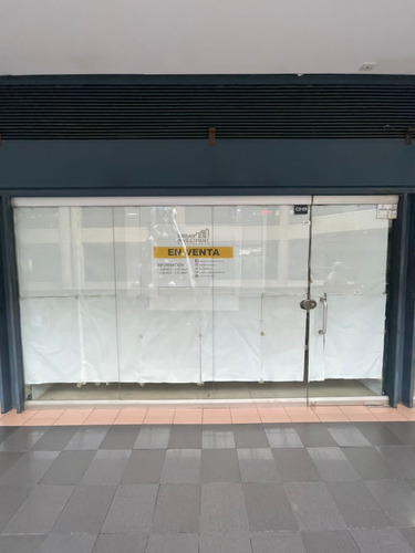 Local Comercial En El Centro Comercial La Colina