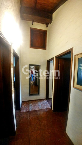 Imagen 14 de 28 de Hermosa Casa En Zona Residencial Cerca De Colegios. 3 Dormitorios. 2 Baños.
