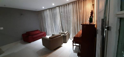 Imagem 8 de 25 de Sobrado Tatuapé - 270 M² - 3 Suítes - Closet - Varanda - Quintal - Churrasqueira, Forno De Pizza, Piscina - 4 Vagas De Garagem - Aceita Financiamento - 4057 Lp - 70671960