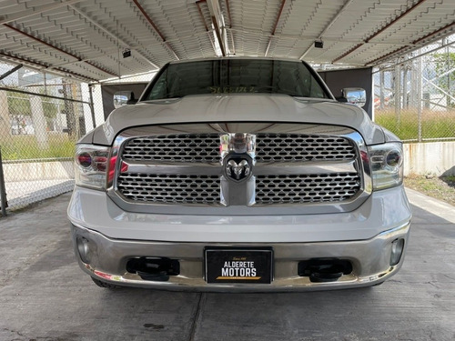 Imagen 3 de 13 de Dodge Ram Laramie 4x4