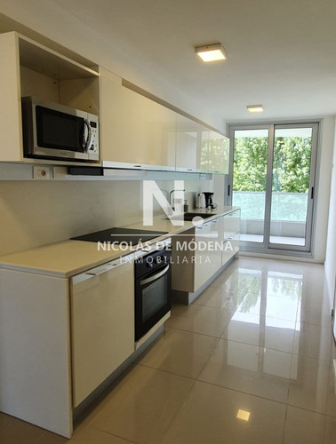Vende Apartamento Con 2 Dormitorios En Mansa.