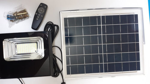 Imagen 4 de 10 de Reflector Solar Led 100w Recargable Exterior Luz Blanca
