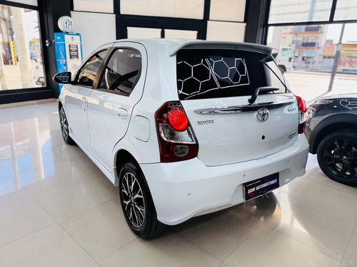 Toyota Etios 1.5 Platinum