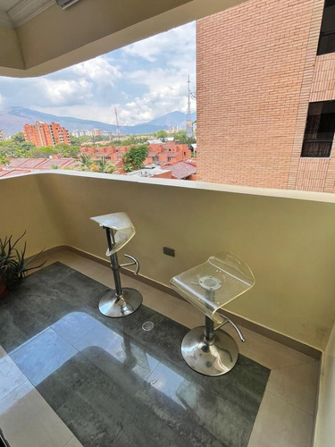 Apartamento En Mañongo Residencias Trébol Plaza Mar - Dlp