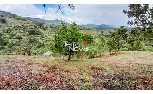 Lote Con 2 Explanaciones En Venta Guatapé