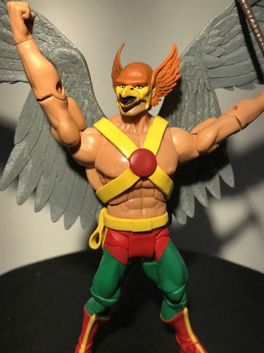 Gavião Negro Hawkman Dc Collectibles Art Scale 1/10 (Usado)