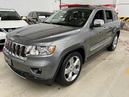 Jeep Grand Cherokee Overland 4x4 Mt