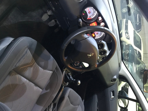 Imagen 8 de 10 de Peugeot 408