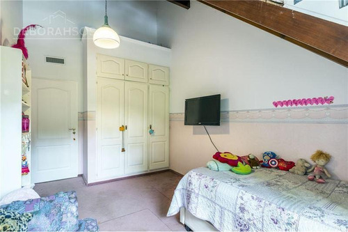 Imagen 23 de 24 de Hermoso Chalet De 6 Amb. En Belgrano