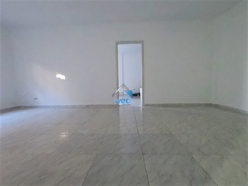 Imagem 12 de 30 de Uma Ótima Oportunidade Para Você, Que Está Procurando Por Imóveis No Cajuru, São Duas Casas De 75m² Cada, Em Um Terreno De 300m² No Conjunto Mercúrio, Com Fácil Acesso À Br-277. - Ca01674 - 70162767