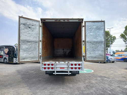 Camion Seminuevo Freightliner M2 52k 6x2 Modelo 2008