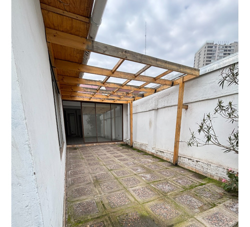 Casa En Excelente Ubicacion!!! Nuevo Precio