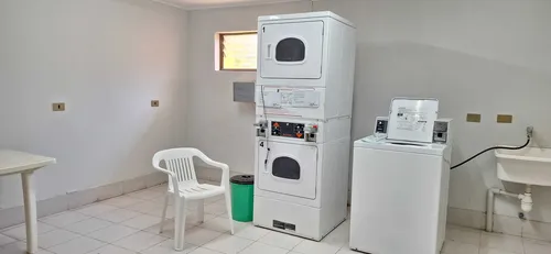 Arriendo, Dpto 3d, 2b, Año Corrido, Amoblado (80511)