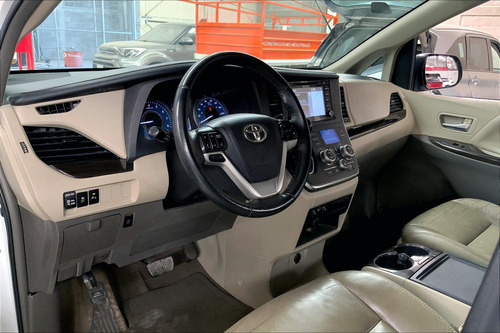 Toyota Sienna 2018