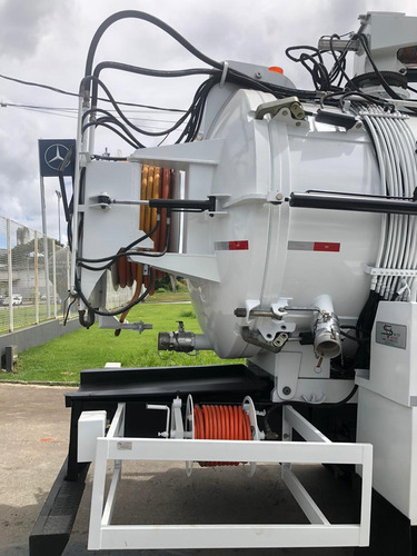 Vw 24.280 6x2 2015 Ultravacuo Combinado