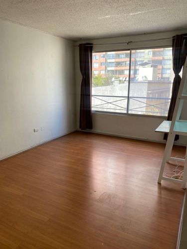 Oportunidad!!! Departamento En Excelente Ubicación Céntrica.