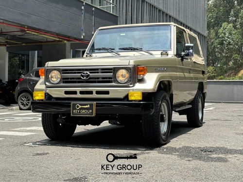 Toyota Land Cruiser 4.5 FZJ