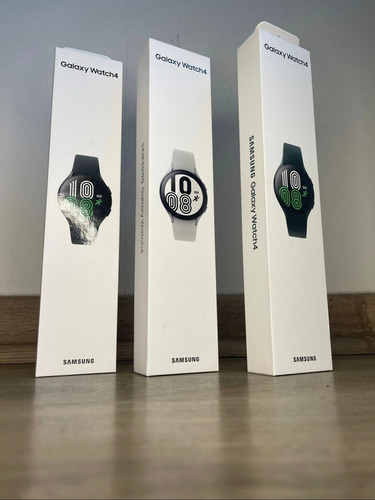 Imagen 2 de 2 de Smartwatch Galaxy 4 44mm Verde Original
