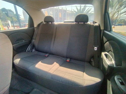 Imagen 7 de 13 de Chevrolet Aveo 1.6 Automatico
