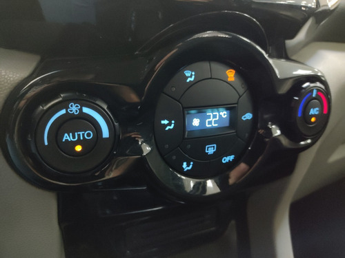 Ford Ecosport 2.0l Titanium At Powershift 2015