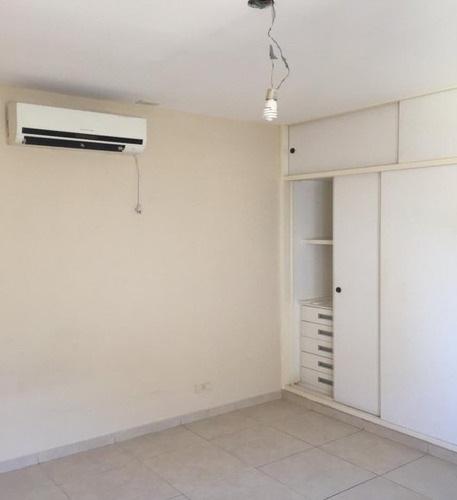 Imagen 6 de 8 de Duplex De 3 Ambientes En Venta, Con Patio