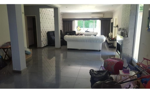 Venta Casa 6 Ambientes Pileta El Lauquen Canning