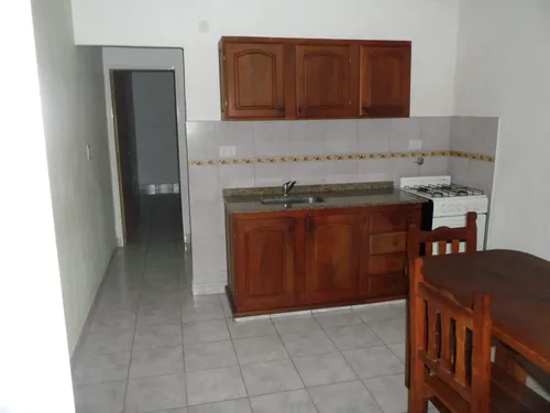 Alquiler Departamento 2 Ambientes Amueblado En Llavallol (lomas De Zamora). Estado Impecable.