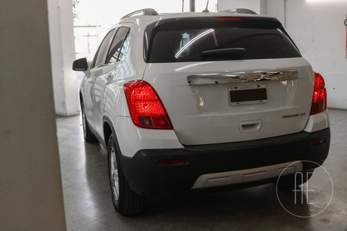 Imagen 4 de 14 de Chevrolet Tracker Fwd Ltz 2015